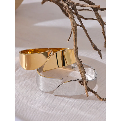 Raveia Bracelet 18K gold